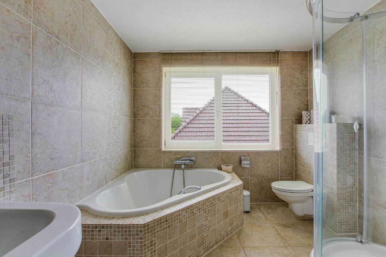 Big Family Villa 12P Big Garden With Bathtub And Jacuzzi Zeewolde Exterior foto